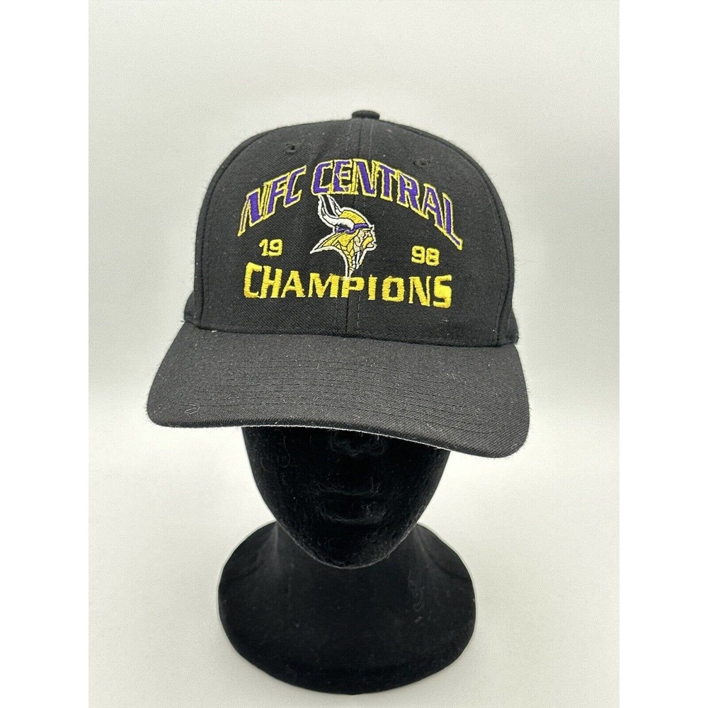 NWTs Vintage NFC Central Champions Minnesota Vikings 1998 Adjustable Hat Cap -